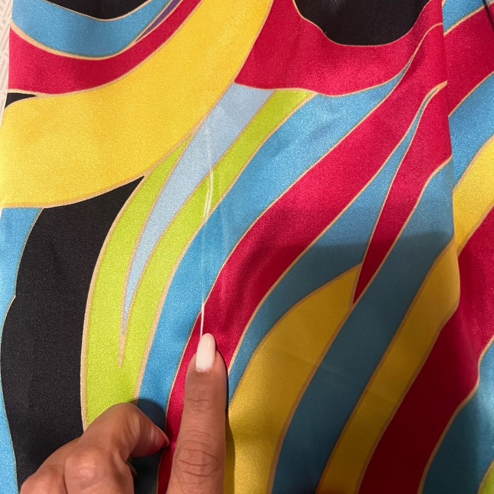 Cache Strapless Dress with Bold Multicolor Pattern - Picture 5 of 9
